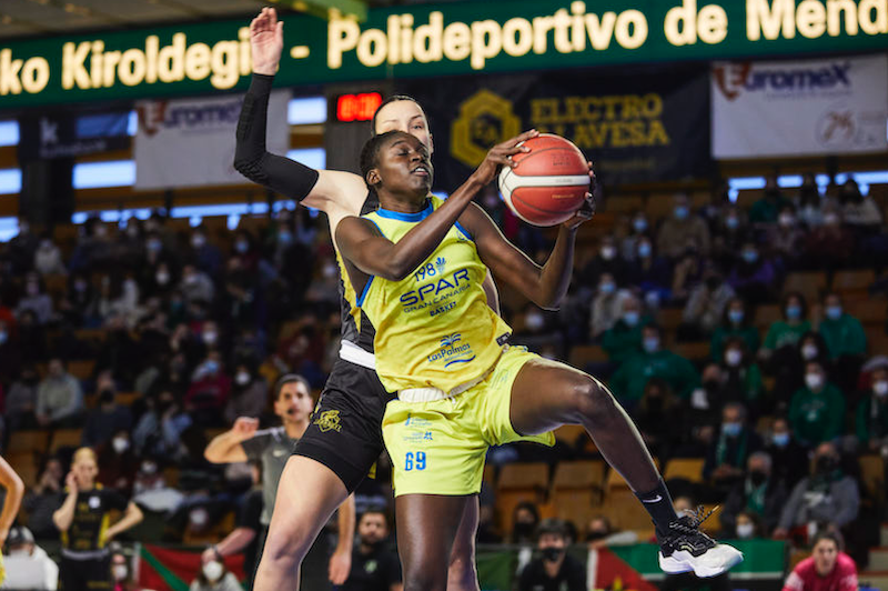 El SPAR Gran Canaria pelea hoy en La Paterna por amarrar la permanencia virtual (El SPAR Gran Canaria pelea hoy en La Paterna por a)