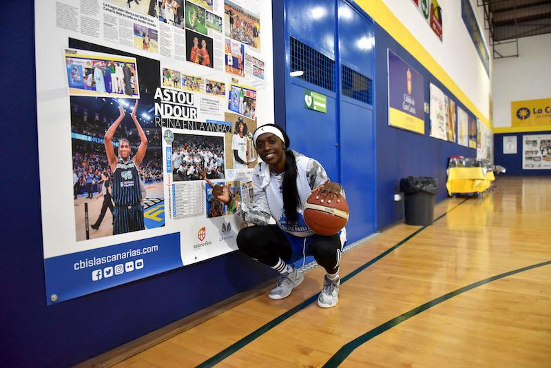 Otra campeona de la WNBA pasó por La Paterna: Kahleah Copper (Otra campeona de la WNBA pasó por La Paterna: Kahl)