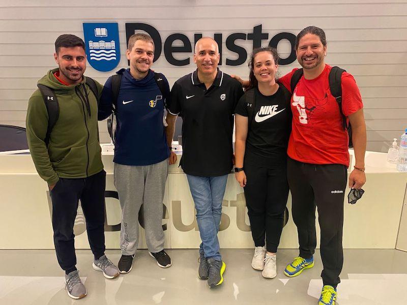 Curso de Entrenador Superior - Tony Viera y Andrea Ramírez acuden a la fase presencial que se desarrolla en la Universidad de Deusto hasta el 11 de julio (Curso de Entrenador Superior de Baloncesto - Tony )