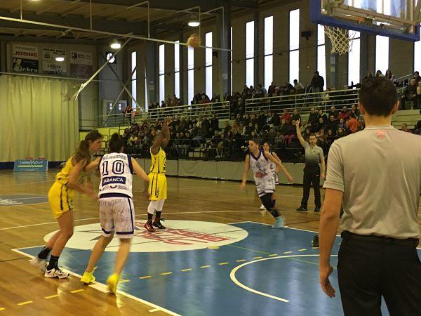 Crónica J22: Más difícil todavía (68-56) (2016 FERROL GC)