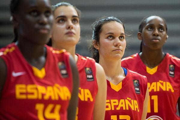 Naira Cáceres, al Mundial U18 3x3 (2016 NAIRA ESPANA)